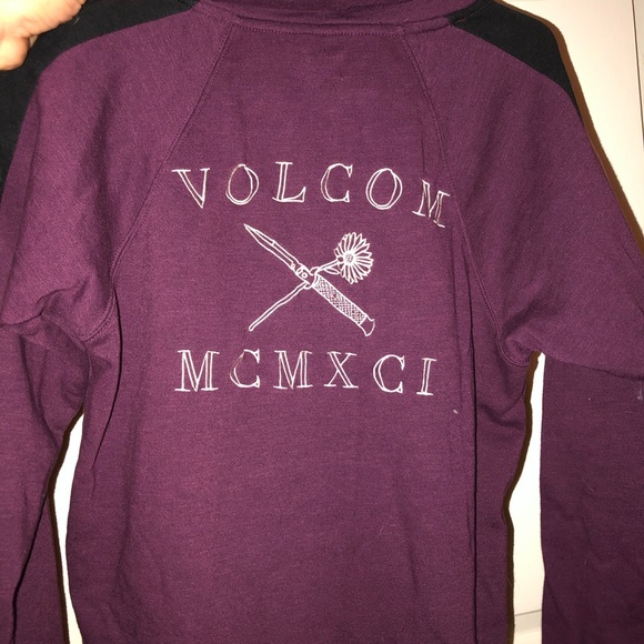Volcom sweatshirt - Picture 3 of 3